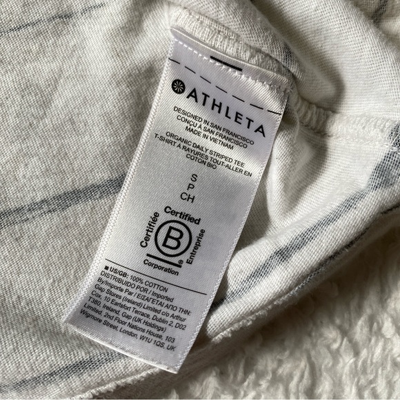 Athleta | organic daily striped tee short sleeve crew neck T-shirt - Picture 4 of 5